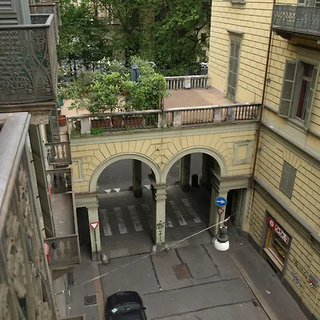 Station Alojamento de Acomodação e Pequeno-almoço Turim