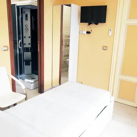 Bed & Breakfast Station