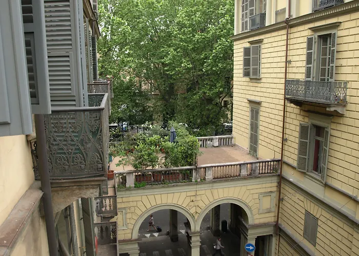 Station B&B
